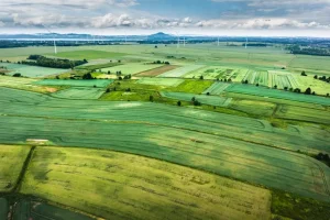 Dopłaty ekologiczne 2026: Koniec z papierologią i nowe stawki, które realnie wspierają Twoje gospodarstwo
