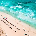 Ibiza dla Początkujących: Kompletny Przewodnik 101 – Od Dokumentów po Najlepsze Atrakcje